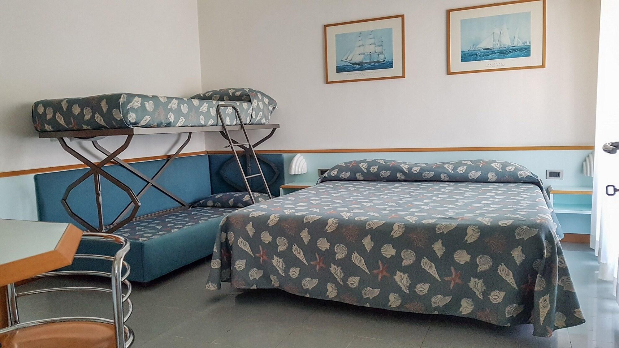 Hotel Gaby Rimini Bagian luar foto